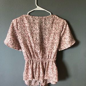 pink floral top! size small
